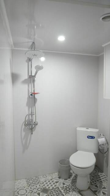 Фото номера Cемейный номер с собственной ванной комнатой Гостевой дом Guest house BULGARKA г. Dibich 6